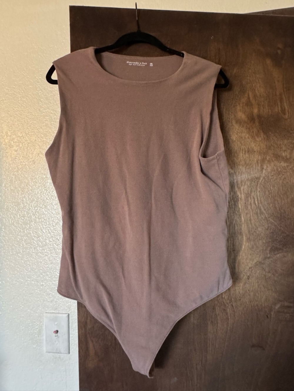 Sleeveless Mauve Bodysuit Top - Abercrombie & Fitch